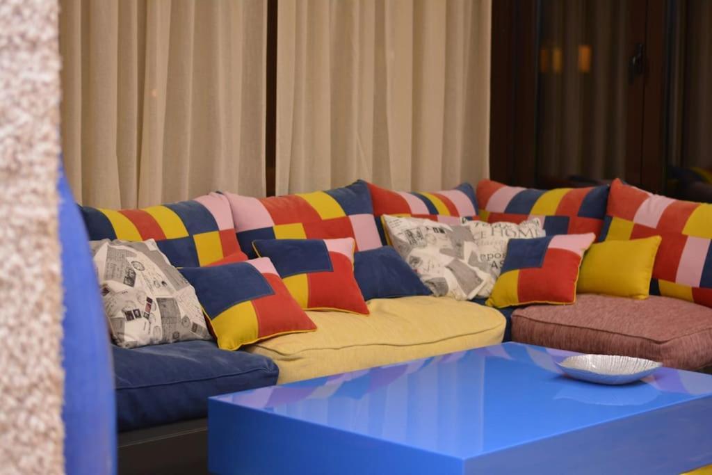 Art Penthouse Apartman Burgasz Kültér fotó