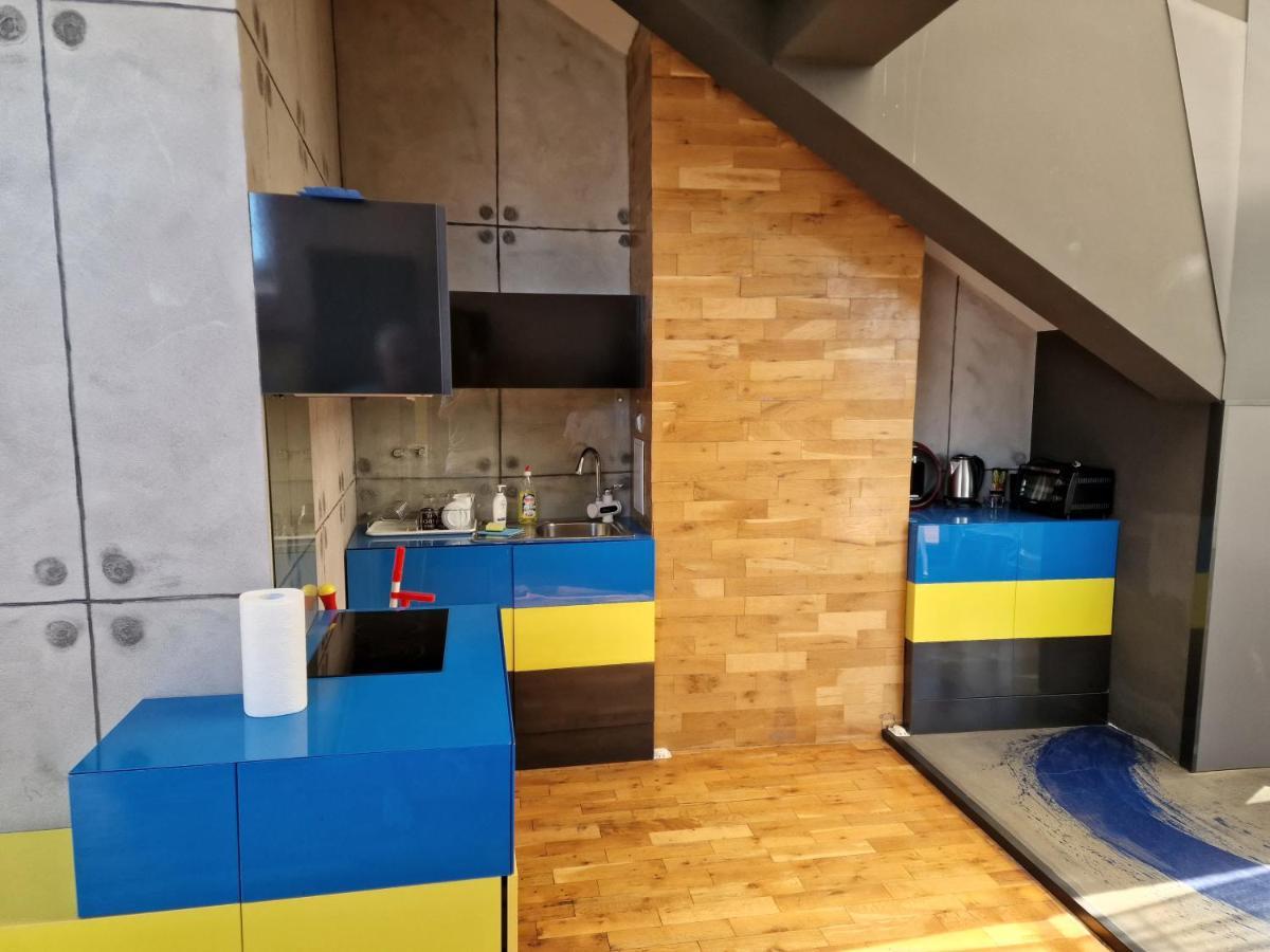 Art Penthouse Apartman Burgasz Kültér fotó